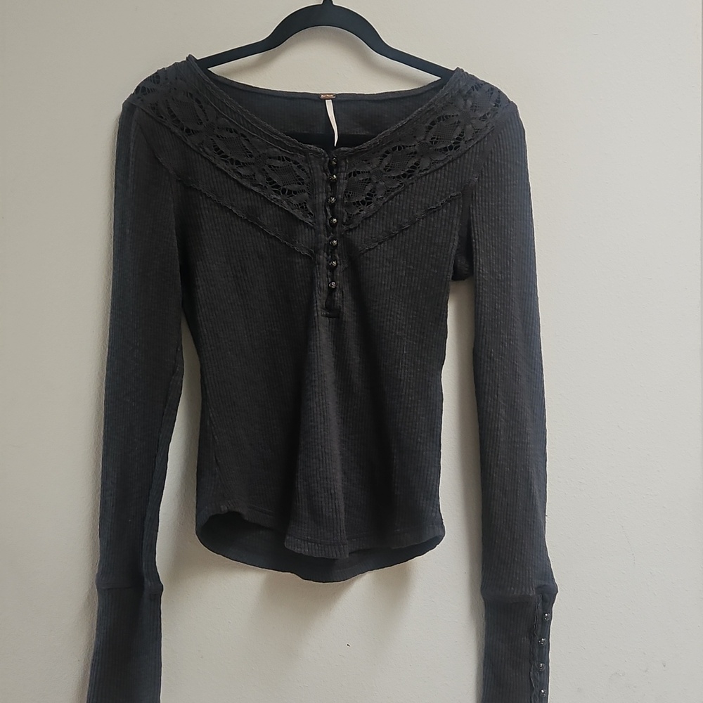 Free People Come On Over Henley Top In Black. - Picture 4 of 8